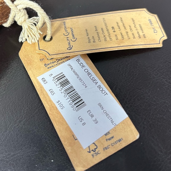 Fat Face Chelsea Brogue Boots. - Picture 8 of 10